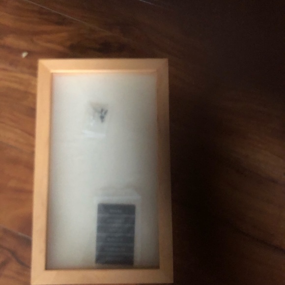 Shadow box - Picture 1 of 7